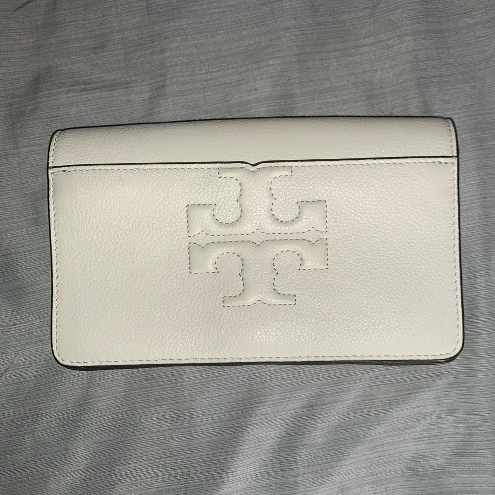 ⭐️Authentic⭐️ Tory Burch Ivory crossbody